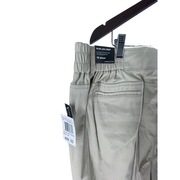 NWT Larry Levine Cream Khaki Capri Cropped Slim Leg Pants Women's Size 18 - Picture 5 of 7
